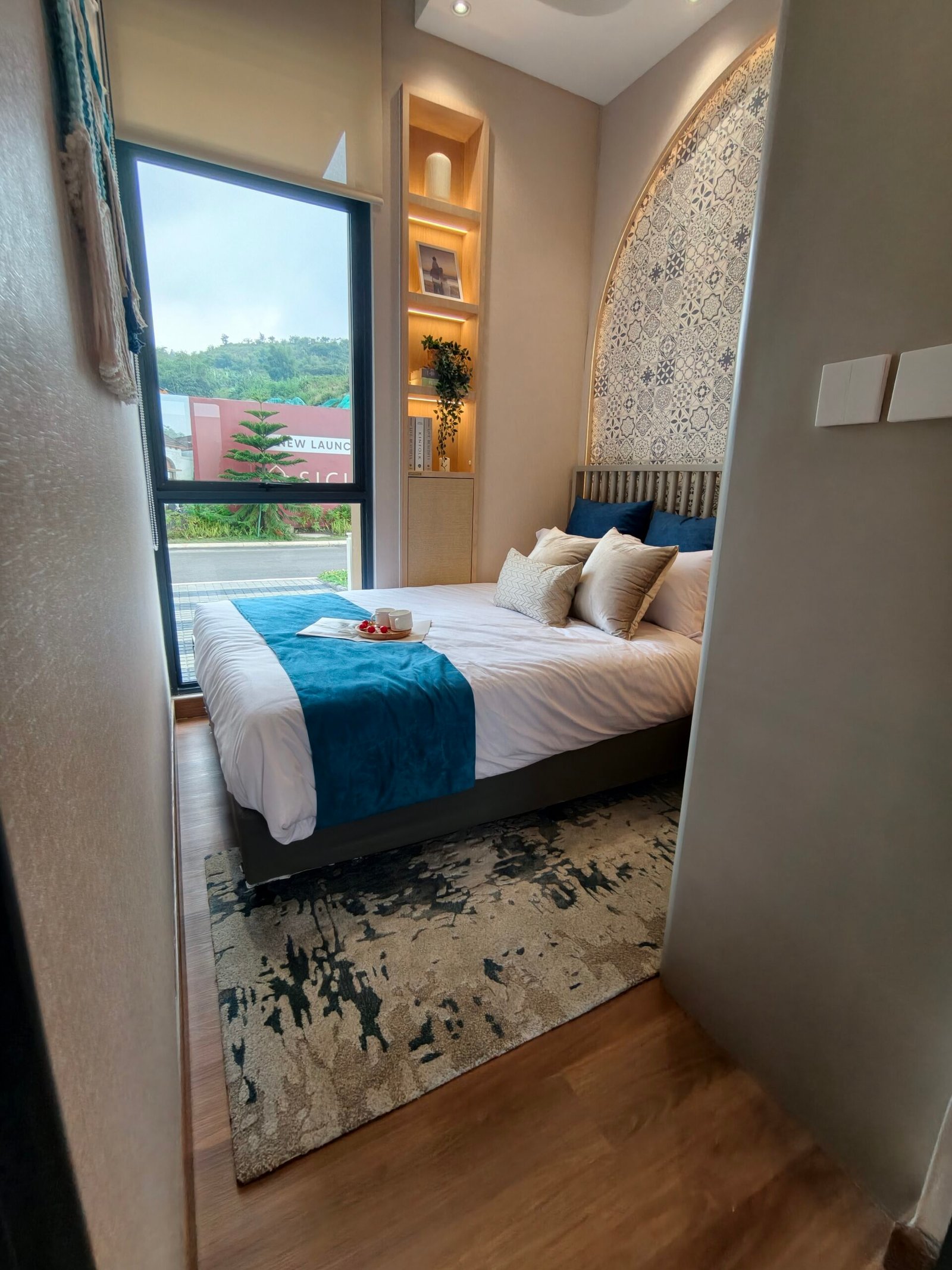 filter: 0; fileterIntensity: 0.000000; filterMask: 0; captureOrientation: 90;
niceRunStatus: 2; hdrForward: 4; shaking: 0.000000; highlight: 1; motionR: 0; algolist: 0;
multi-frame: 1;
brp_mask: 0;
brp_del_th: 0.0000,0.0000;
brp_del_sen: 0.0000,0.0000;
delta:1;
bokeh:1;
ispap:1;
papproctime: 2026:01:07 13:44:11;
module: photo;hw-remosaic: false;touch: (-1.0, -1.0);sceneMode: 13107200;cct_value: 0;AI_Scene: (-1, -1);aec_lux: 202.0;aec_lux_index: 0;albedo:  ;confidence:  ;motionLevel: -1;weatherinfo: weather：null, icon:null, weatherInfo:100;temperature: 38;zeissColor: bright;