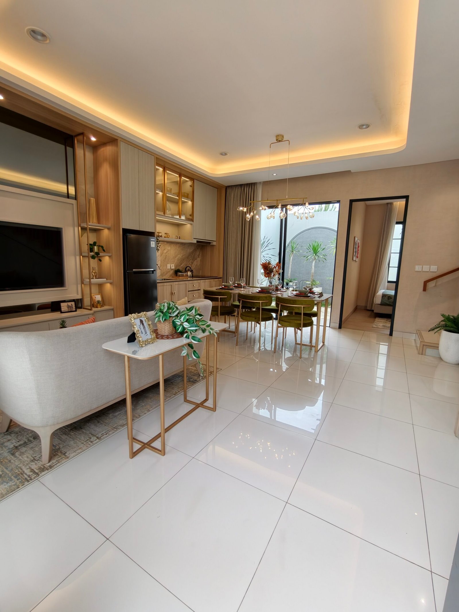 format: 0; filter: 0; fileterIntensity: 0.0; filterMask: 0; captureOrientation: 90;
runfunc: 0; algolist: 0;
multi-frame: 1;
brp_mask:0;
brp_del_th:0.0000,0.0000;
brp_del_sen:0.0000,0.0000;
motionR: 0;
delta:1;
bokeh:1;
module: photo;hw-remosaic: false;touch: (-1.0, -1.0);sceneMode: 13107200;cct_value: 0;AI_Scene: (6, 0);aec_lux: 121.0;aec_lux_index: 0;albedo:  ;confidence:  ;motionLevel: 0;weatherinfo: weather?null, icon:null, weatherInfo:100;temperature: 37;zeissColor: bright;