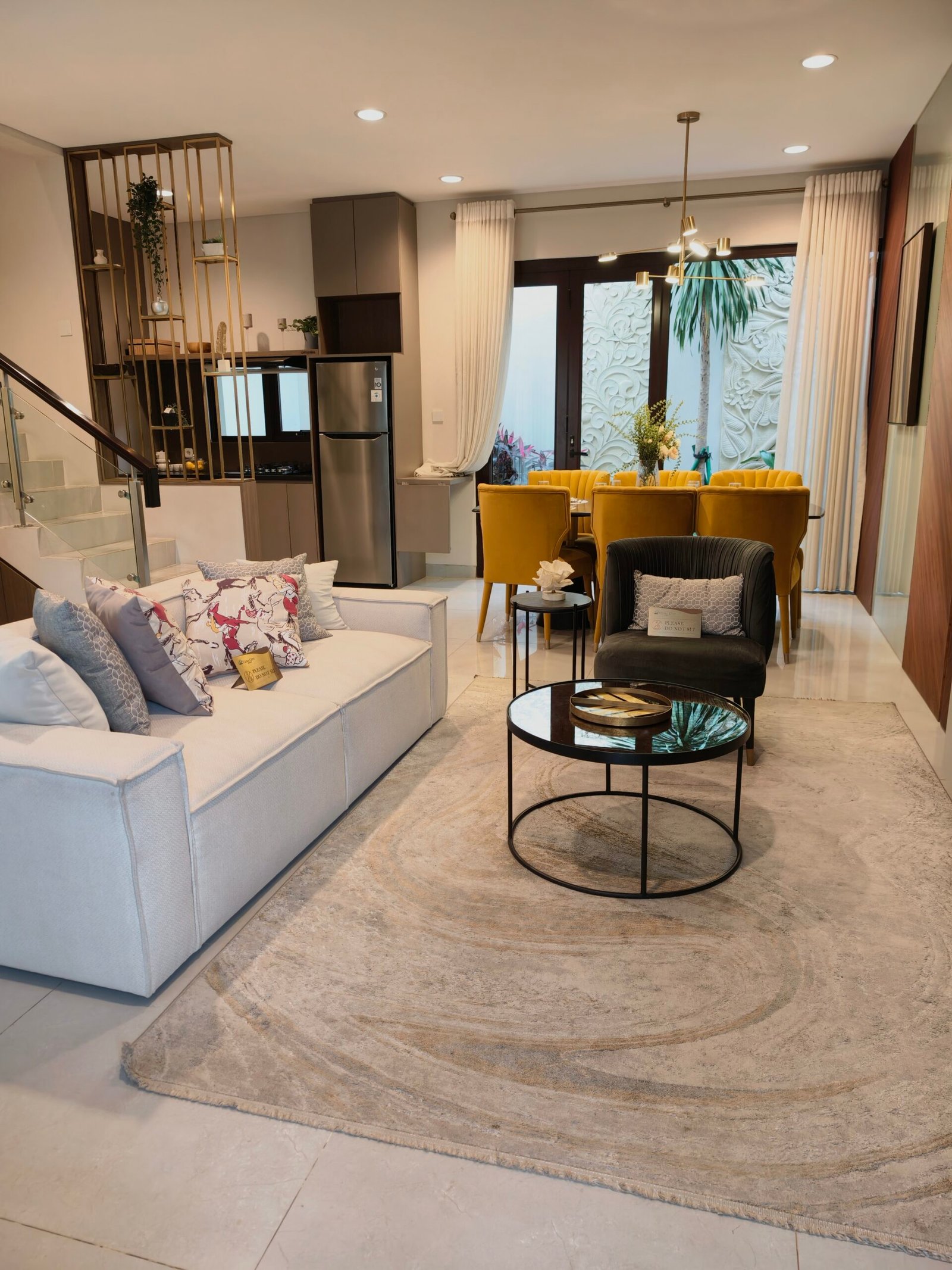 format: 3; filter: 102; fileterIntensity: 0.8; filterMask: 0; captureOrientation: 90;
runfunc: 0; algolist: 0;
multi-frame: 1;
brp_mask:0;
brp_del_th:0.0000,0.0000;
brp_del_sen:0.0000,0.0000;
motionR: 0;
delta:1;
bokeh:1;
module: photo;hw-remosaic: false;touch: (-1.0, -1.0);sceneMode: 12582912;cct_value: 0;AI_Scene: (-1, -1);aec_lux: 171.0;aec_lux_index: 0;albedo: ;confidence: ;motionLevel: -1;weatherinfo: weather?null, icon:null, weatherInfo:100;temperature: 36;zeissColor: bright;