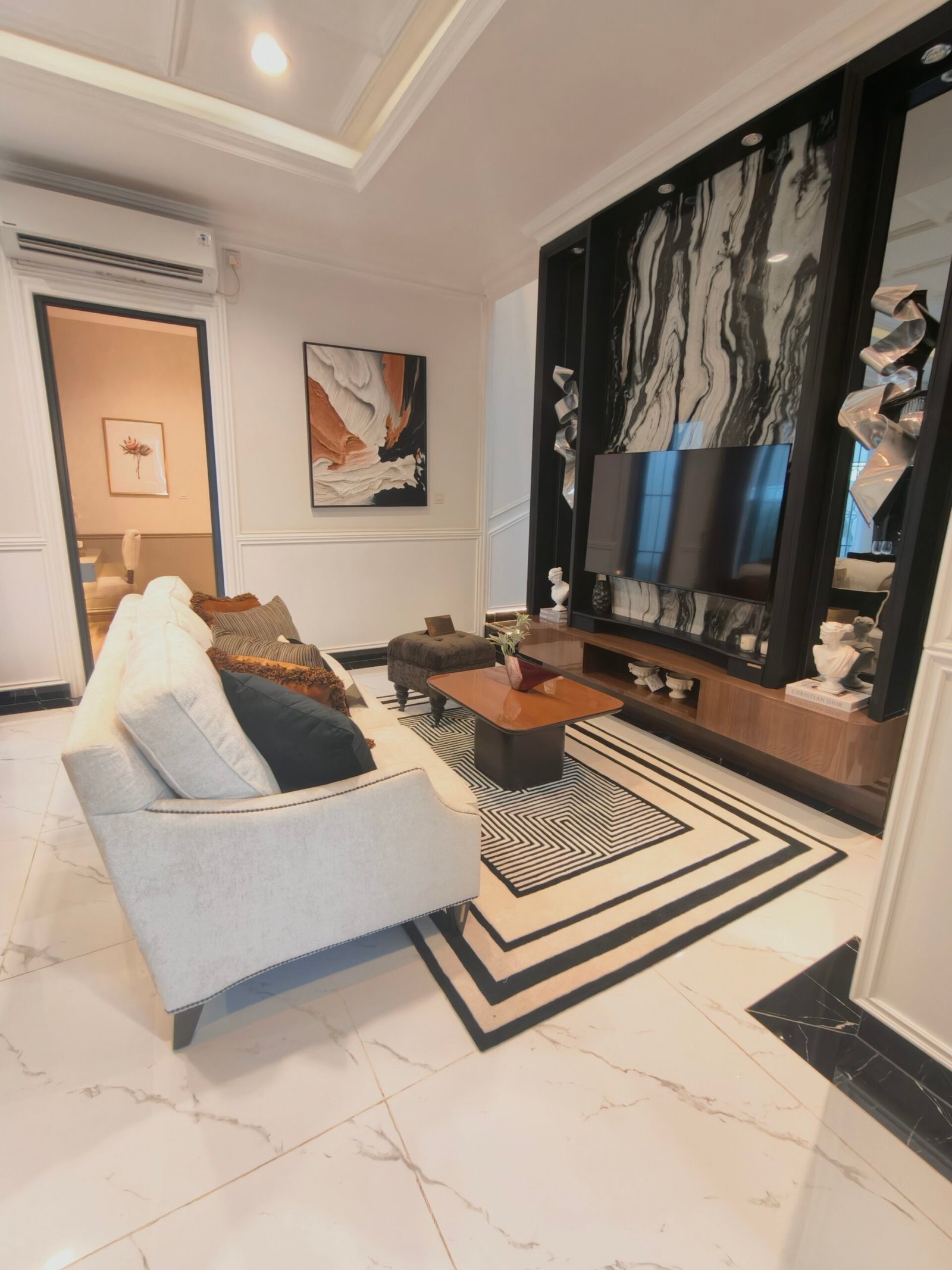 format: 0; filter: 102; fileterIntensity: 0.8; filterMask: 0; captureOrientation: 90;
runfunc: 0; algolist: 0;
multi-frame: 1;
brp_mask:0;
brp_del_th:0.0000,0.0000;
brp_del_sen:0.0000,0.0000;
motionR: 0;
delta:1;
bokeh:1;
module: photo;hw-remosaic: false;touch: (-1.0, -1.0);sceneMode: 12582912;cct_value: 0;AI_Scene: (6, 0);aec_lux: 197.0;aec_lux_index: 0;albedo:  ;confidence:  ;motionLevel: -1;weatherinfo: weather?null, icon:null, weatherInfo:100;temperature: 36;zeissColor: bright;