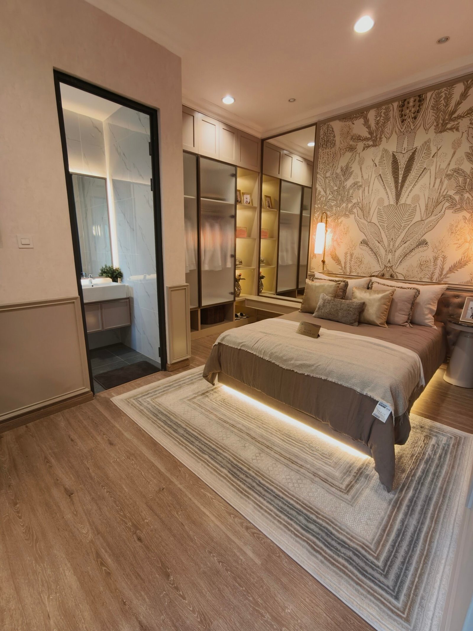 format: 0; filter: 102; fileterIntensity: 0.8; filterMask: 0; captureOrientation: 90;
runfunc: 0; algolist: 0;
multi-frame: 1;
brp_mask:0;
brp_del_th:0.0000,0.0000;
brp_del_sen:0.0000,0.0000;
motionR: 0;
delta:1;
bokeh:1;
module: photo;hw-remosaic: false;touch: (-1.0, -1.0);sceneMode: 12582912;cct_value: 0;AI_Scene: (-1, -1);aec_lux: 258.0;aec_lux_index: 0;albedo:  ;confidence:  ;motionLevel: -1;weatherinfo: weather?null, icon:null, weatherInfo:100;temperature: 36;zeissColor: bright;