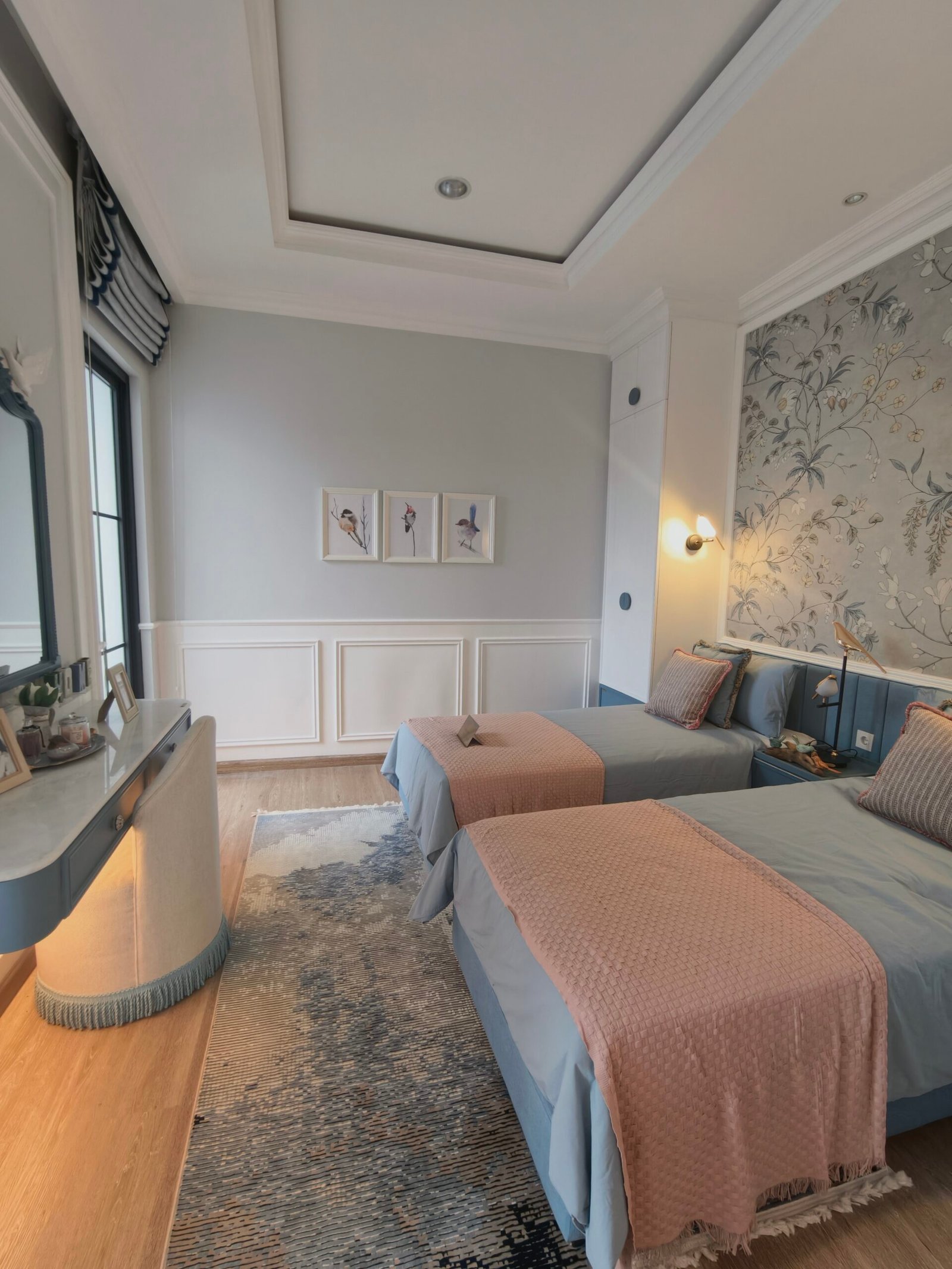 format: 0; filter: 102; fileterIntensity: 0.8; filterMask: 0; captureOrientation: 90;
runfunc: 0; algolist: 0;
multi-frame: 1;
brp_mask:0;
brp_del_th:0.0000,0.0000;
brp_del_sen:0.0000,0.0000;
motionR: 0;
delta:1;
bokeh:1;
module: photo;hw-remosaic: false;touch: (0.6792062, 0.7120239);sceneMode: 12582912;cct_value: 0;AI_Scene: (-1, -1);aec_lux: 203.0;aec_lux_index: 0;albedo:  ;confidence:  ;motionLevel: -1;weatherinfo: weather?null, icon:null, weatherInfo:100;temperature: 36;zeissColor: bright;