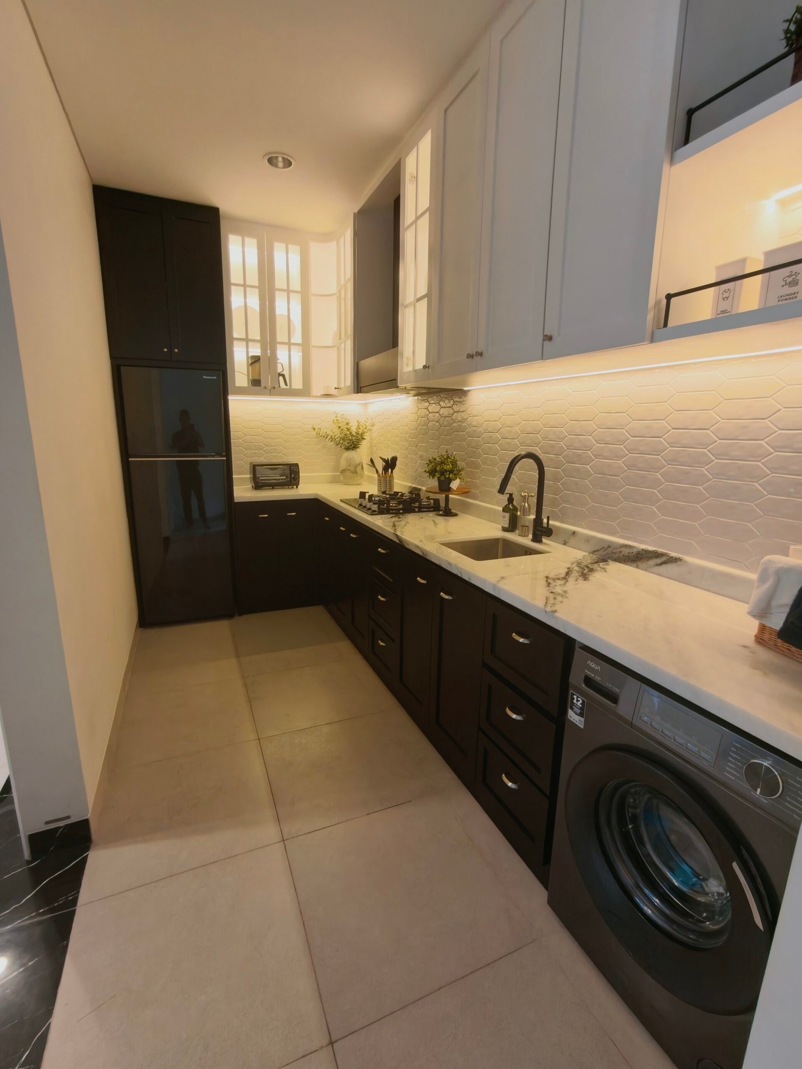 format: 0; filter: 102; fileterIntensity: 0.8; filterMask: 0; captureOrientation: 90;
runfunc: 0; algolist: 0;
multi-frame: 1;
brp_mask:0;
brp_del_th:0.0000,0.0000;
brp_del_sen:0.0000,0.0000;
motionR: 0;
delta:1;
bokeh:1;
module: photo;hw-remosaic: false;touch: (-1.0, -1.0);sceneMode: 12582912;cct_value: 0;AI_Scene: (-1, -1);aec_lux: 236.0;aec_lux_index: 0;albedo:  ;confidence:  ;motionLevel: -1;weatherinfo: weather?null, icon:null, weatherInfo:100;temperature: 35;zeissColor: bright;